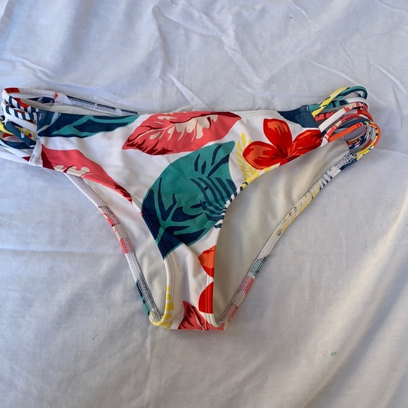 Size large tropical bikini bottoms - Picture 1 of 2